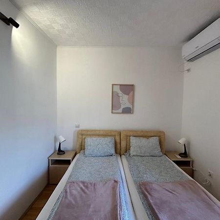 Apartments Mitende Budva Ngoại thất bức ảnh