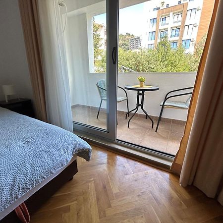 Apartments Mitende Budva Ngoại thất bức ảnh