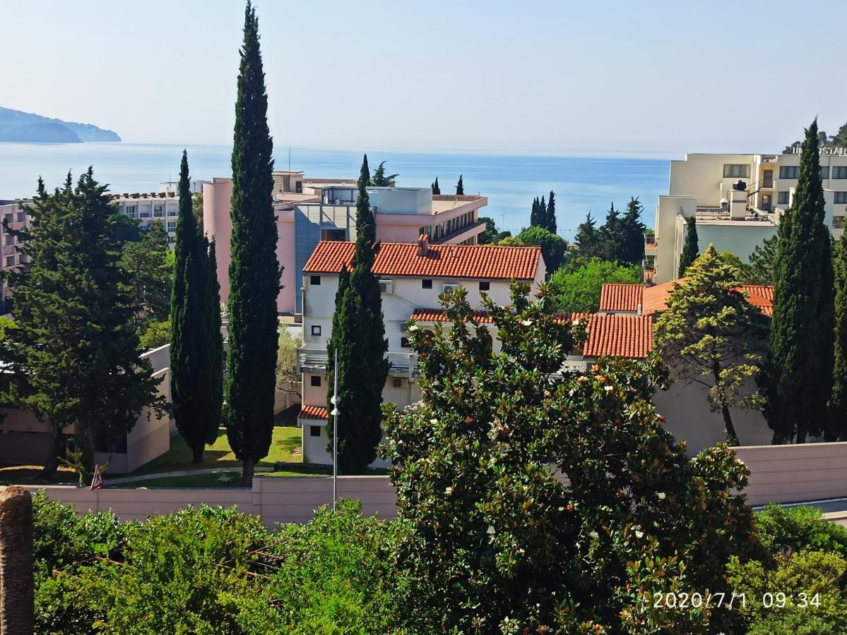 Apartments Mitende Budva Ngoại thất bức ảnh
