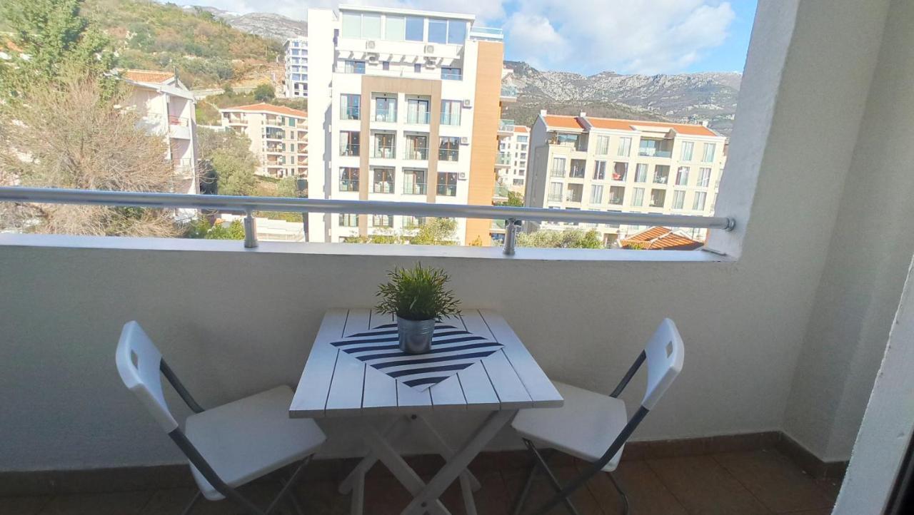 Apartments Mitende Budva Ngoại thất bức ảnh