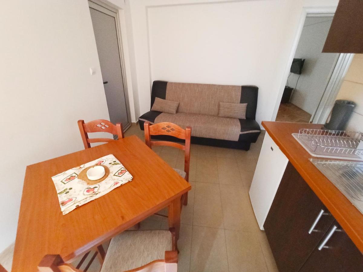 Apartments Mitende Budva Ngoại thất bức ảnh