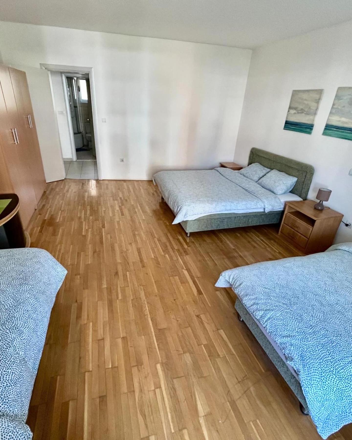 Apartments Mitende Budva Ngoại thất bức ảnh