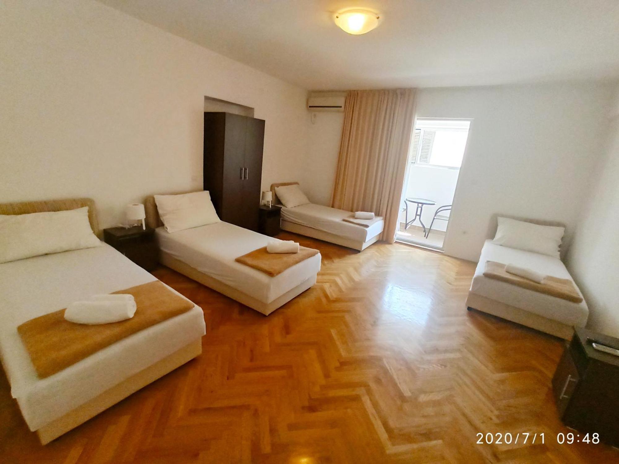 Apartments Mitende Budva Phòng bức ảnh