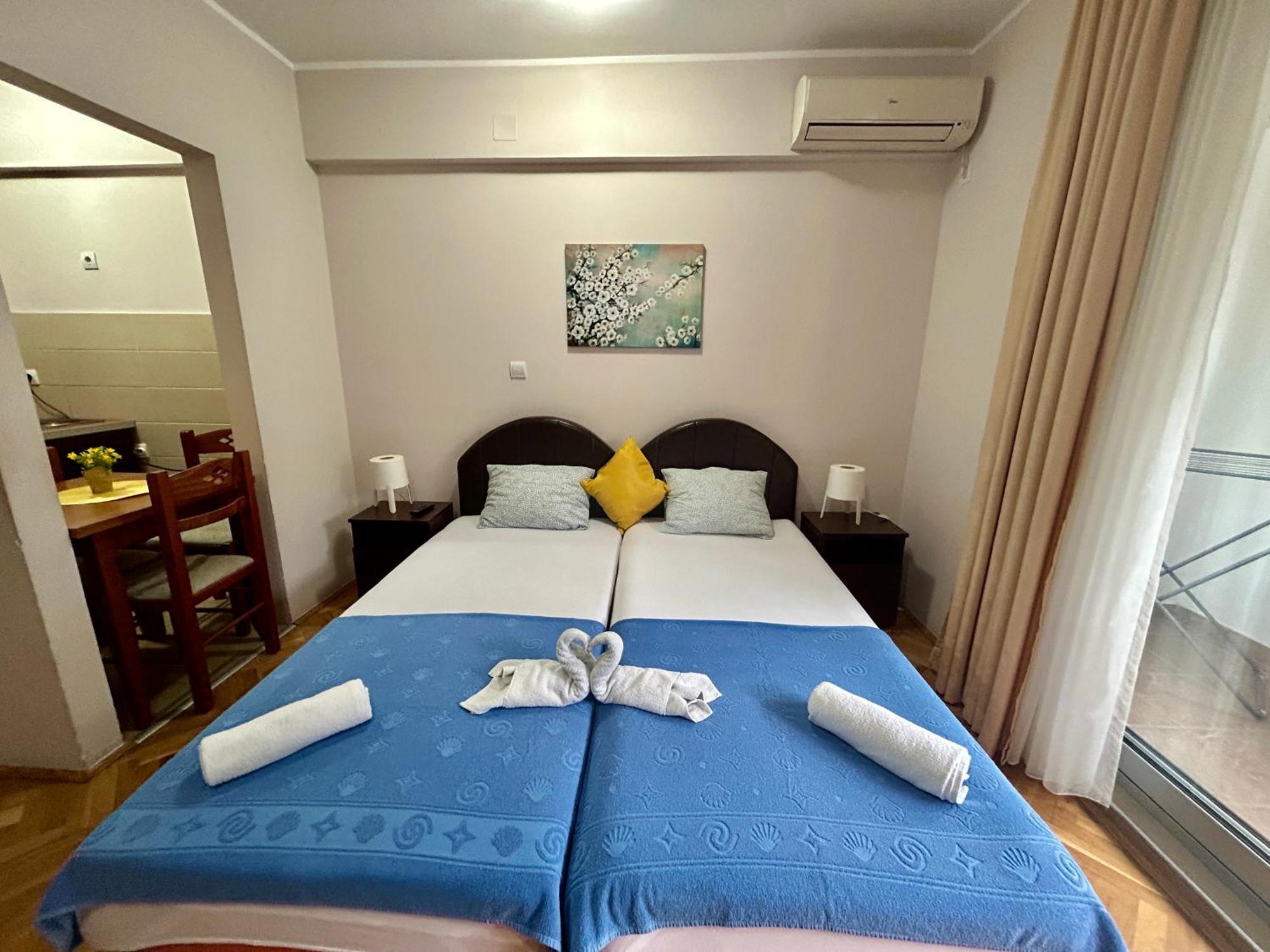 Apartments Mitende Budva Ngoại thất bức ảnh