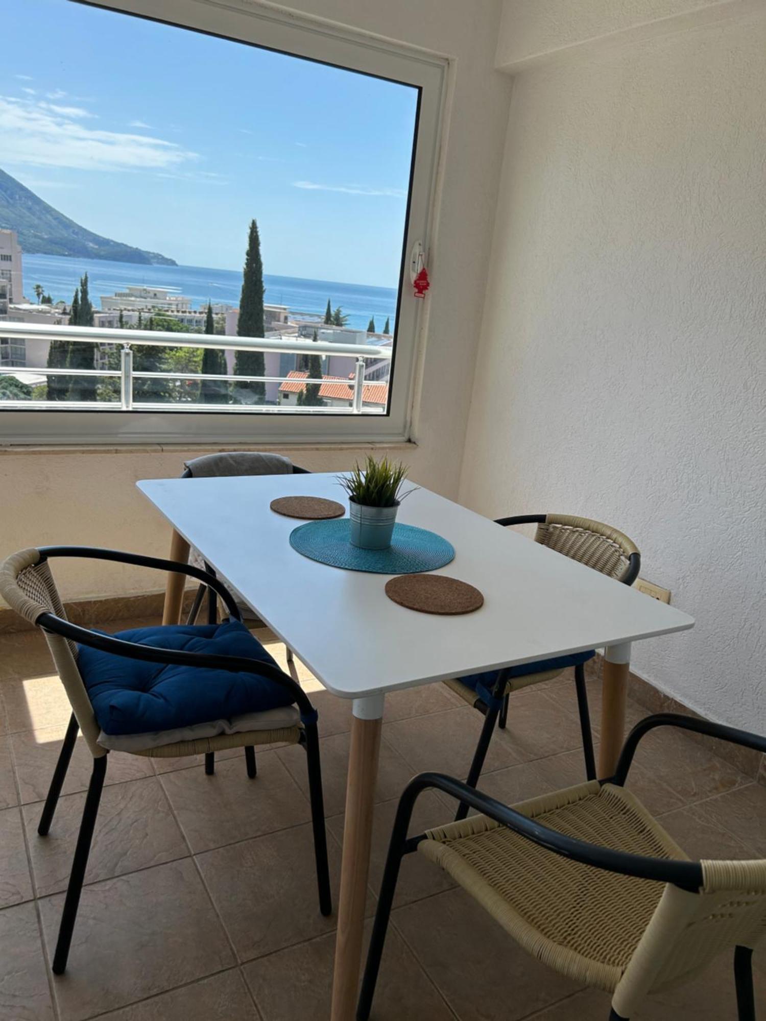 Apartments Mitende Budva Ngoại thất bức ảnh